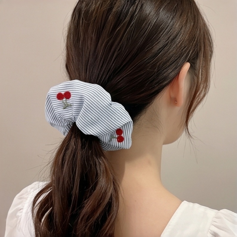 Elegant Striped Cherry Embroid - Embroidery Ring recension och pris