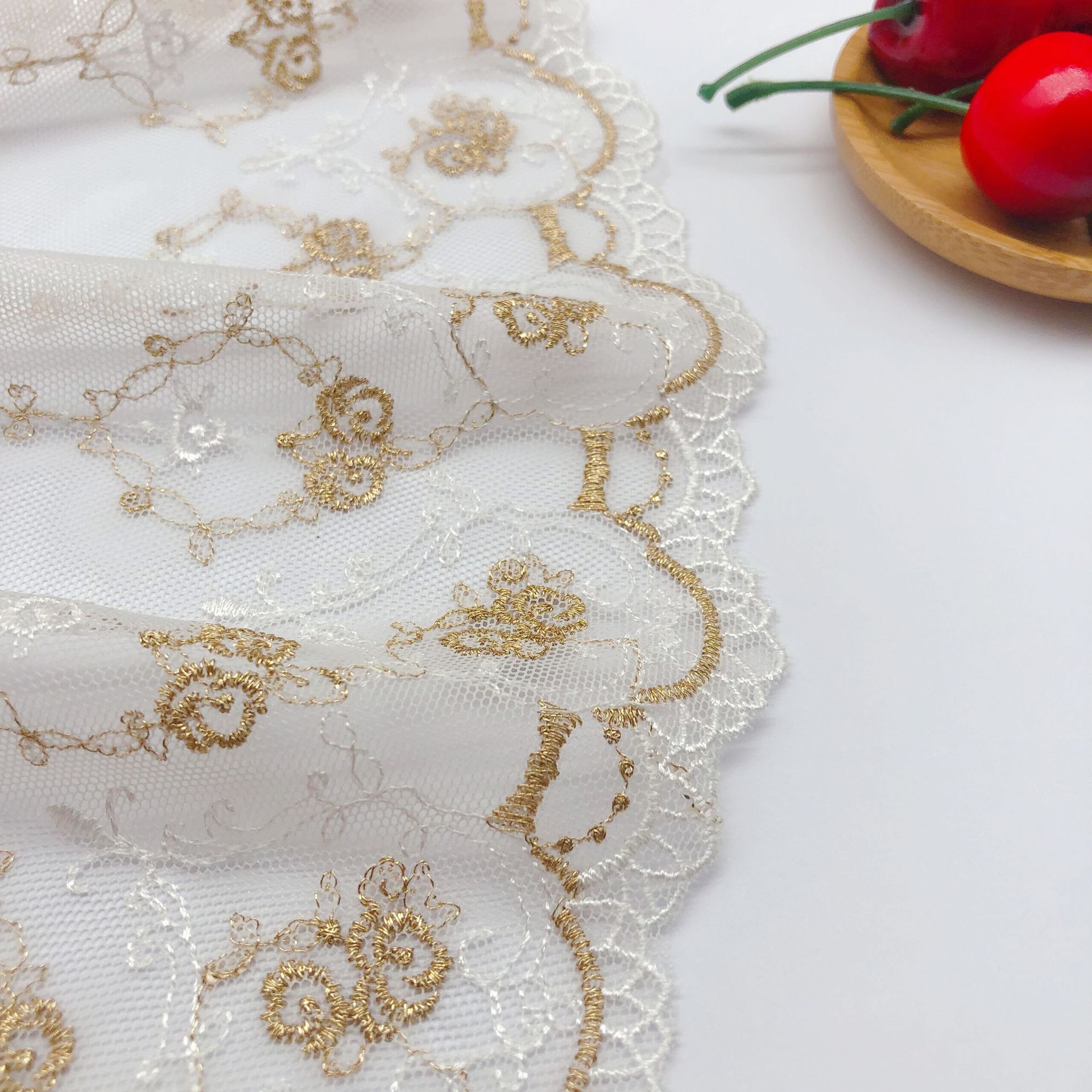 16.2CM Width Mesh Embroidery G - Embroidery Roses recension och pris