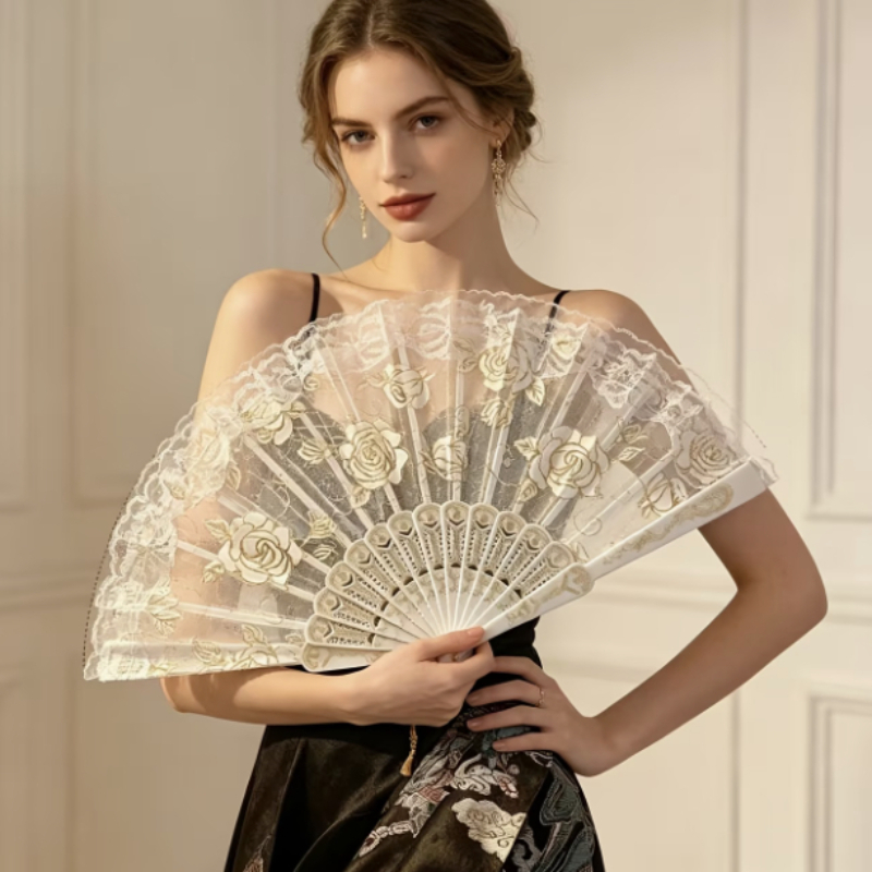 Black Lace Rose Embroidery Han - Embroidery Roses recension och pris