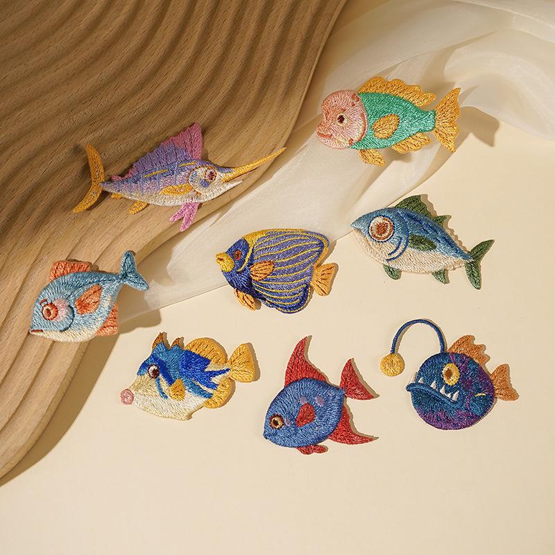 Dolphin Jellyfish Summer Sea F - Embroidery Fish recension och pris